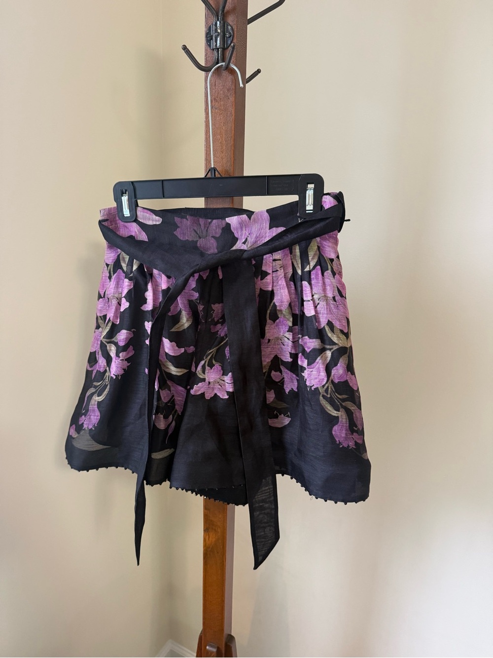 Zimmermann Black Floral High-Waist Shorts with Pink Blossoms - Picture 6 of 6